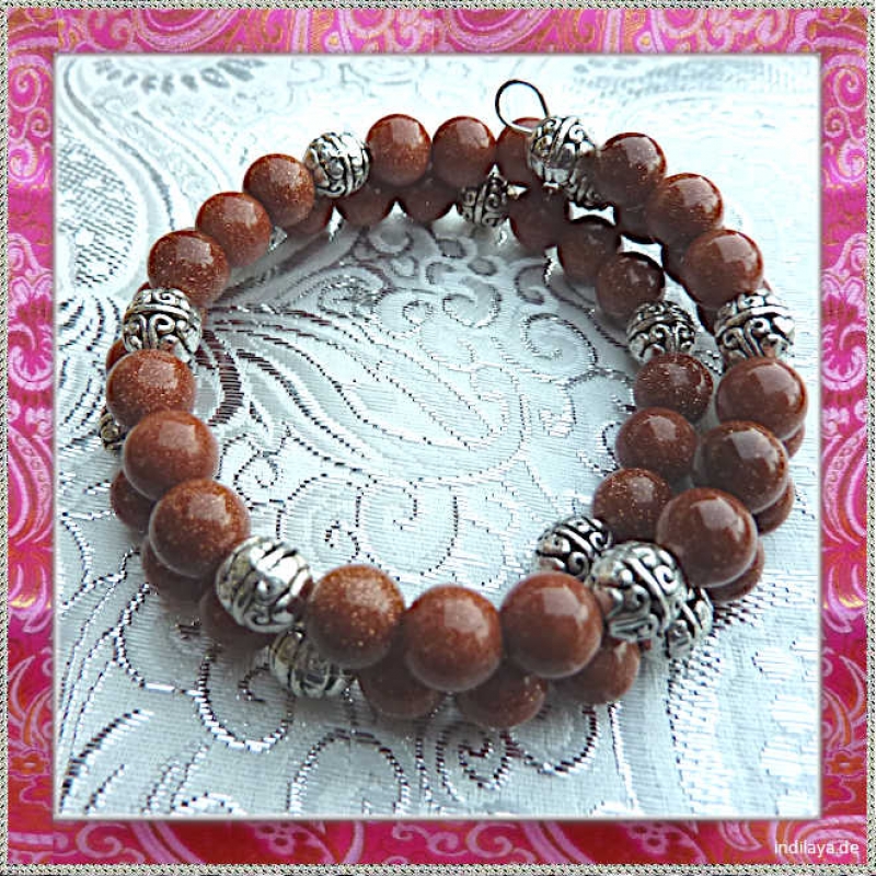 Armband aus Glodfluss-Perlen Details